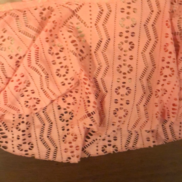 Swimsuit top - Picture 3 of 3